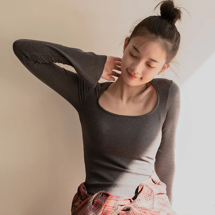 靴下物双面绒长袖带胸垫大圆领洋气喇叭袖秋冬内搭外穿保暖衣打底