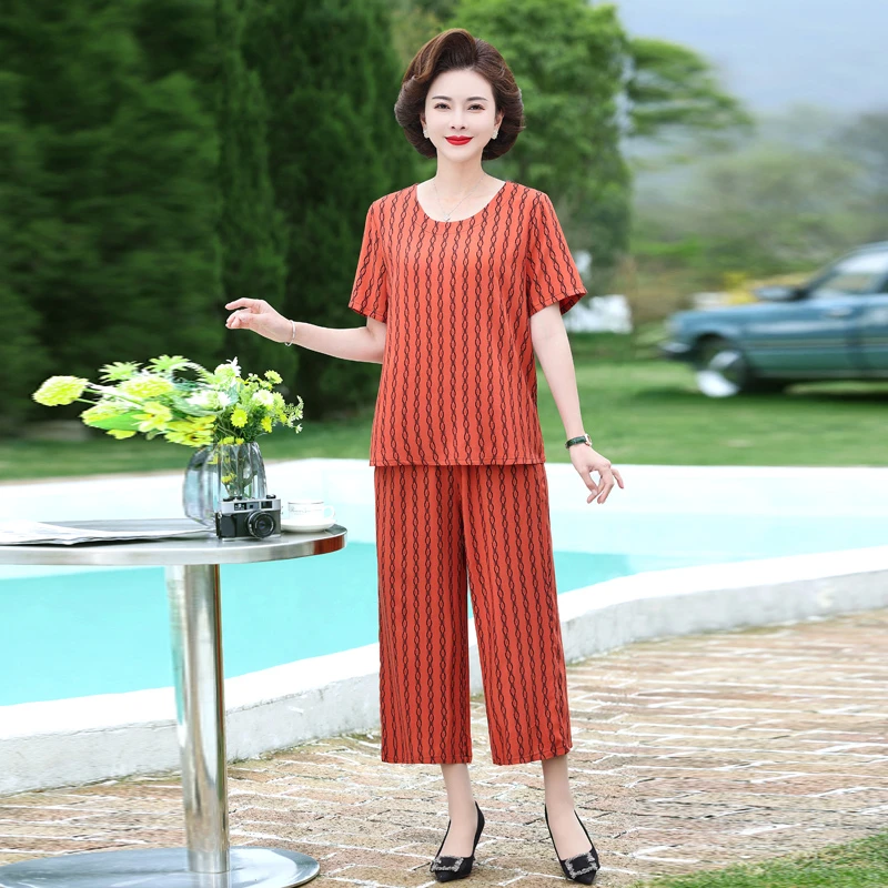 中老年妈妈装2023年新款套装直筒七分库短袖条纹圆领洋气时尚夏季