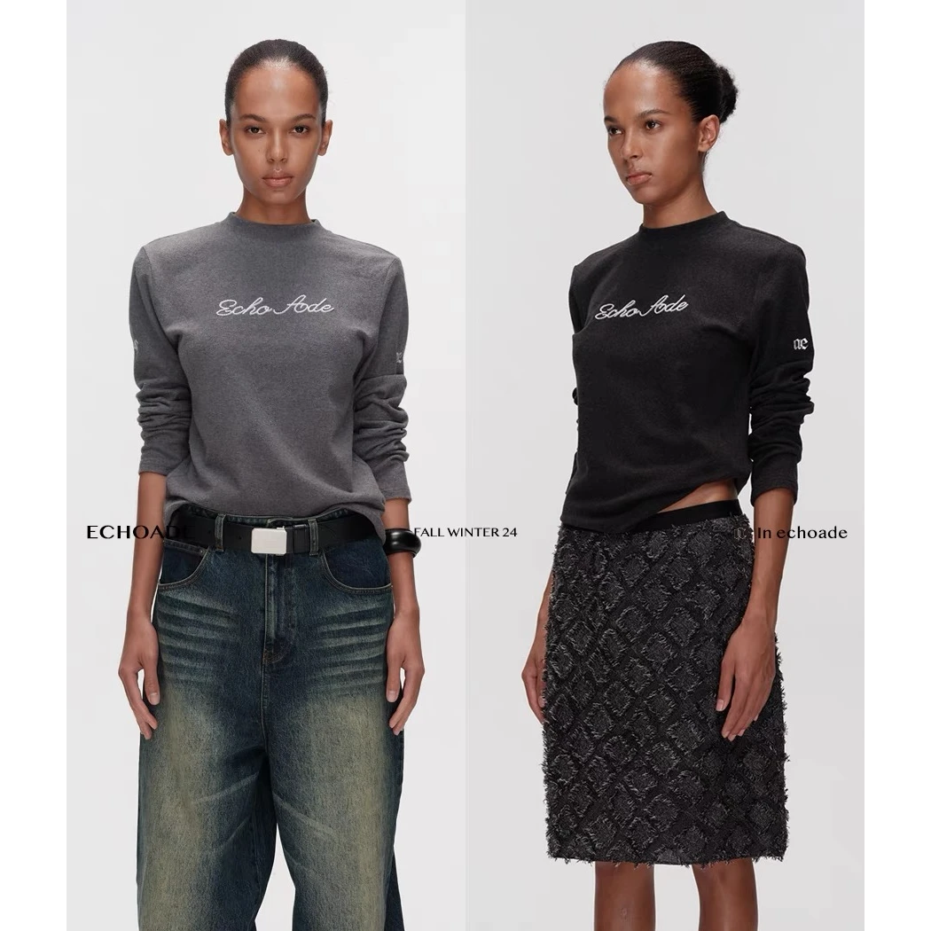 ECHOADE简约有力 正肩版型 中空绣LOGO工艺点缀 绒感长袖打底衫