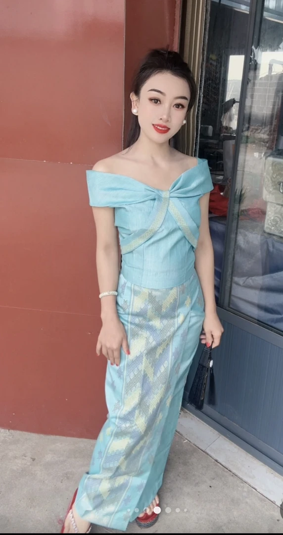 景颇成品套装小香风气质