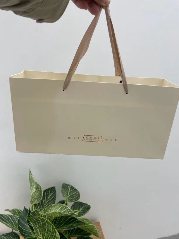 方片普洱生茶礼盒套装