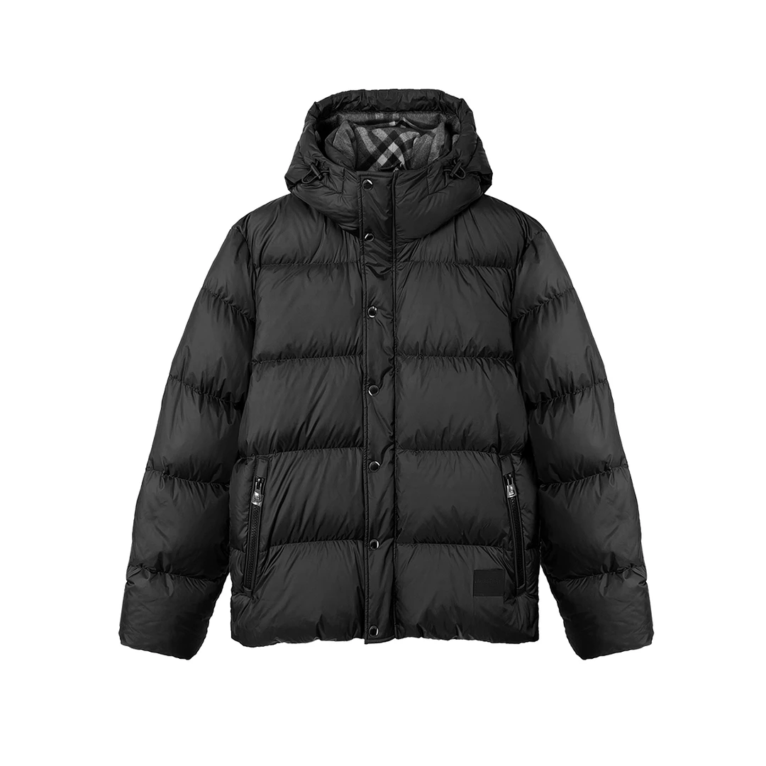 全新未使用 BURBERRY/博柏利 纯色摁扣长袖连帽羽绒服 8091092