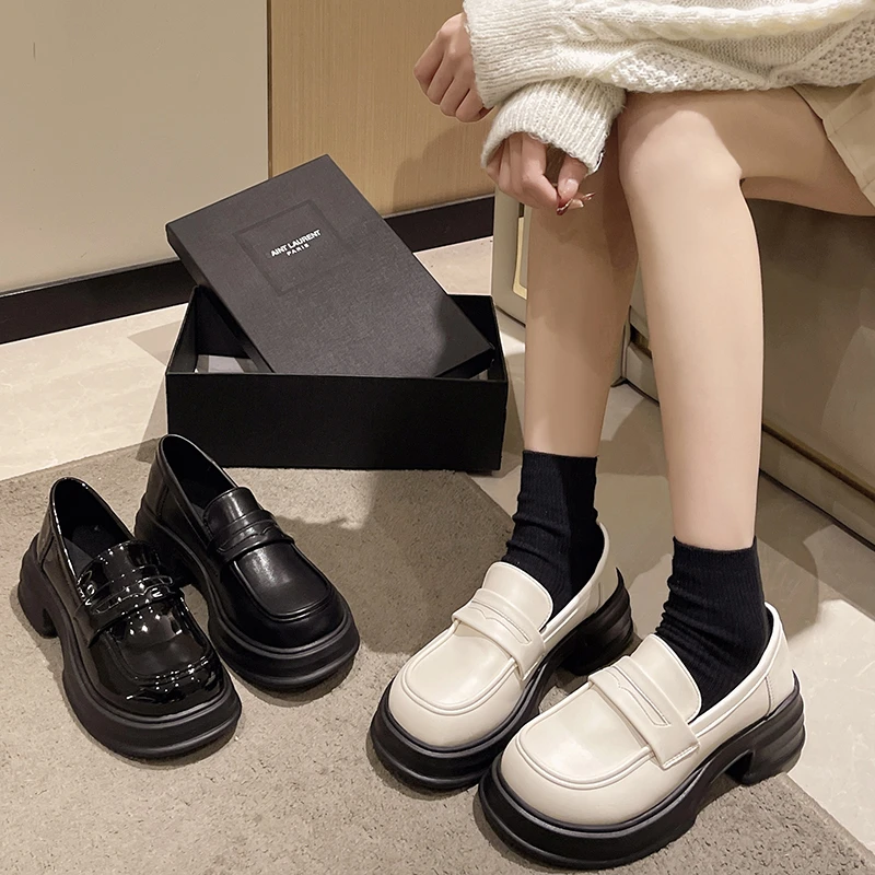 黑色厚底粗跟法式玛丽珍鞋女2025新款秋冬配裙子复古英伦风小皮鞋