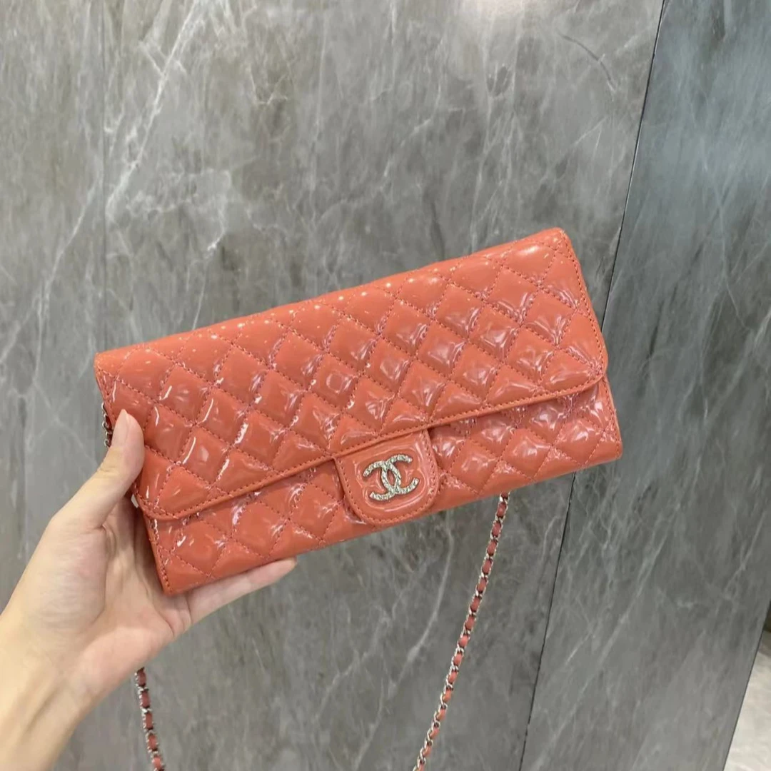95新 Chanel/香奈儿 坚诚/香奈儿漆皮法棍包/6399