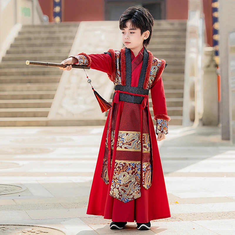 【启年】汉服男童加绒拜年服冬款武侠风酷帅男孩元旦演出服新年装红