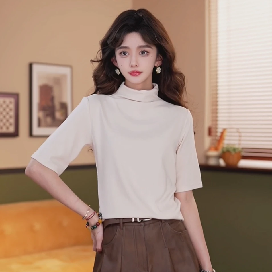 余紫绮.【半个苹果】百搭纯色打底上衣ZS0824069