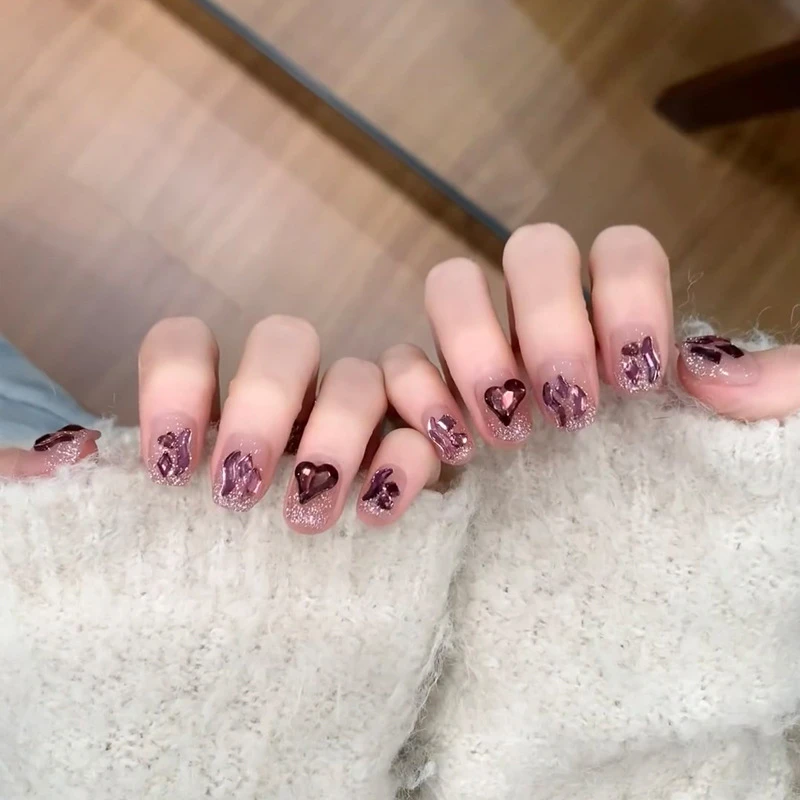 (紫月星空)爆款穿戴甲ins爱心彩钻美甲片短款可拆卸假指甲贴