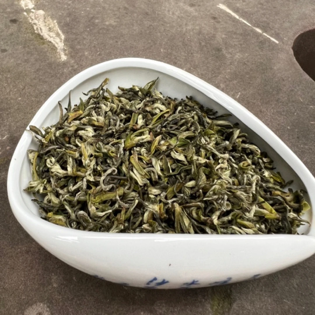 蒙顶甘露  2025早春新茶 纯手工制作 海拔1300米 栗香口感甘醇