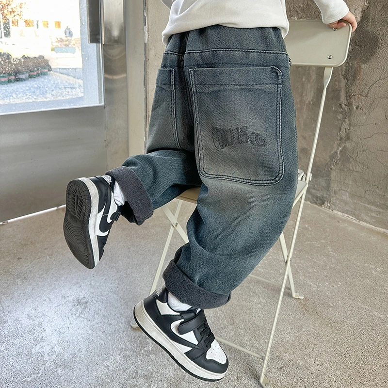 儿童牛仔裤冬装新款儿童一体绒休闲长裤冬季炸街牛仔长裤童装