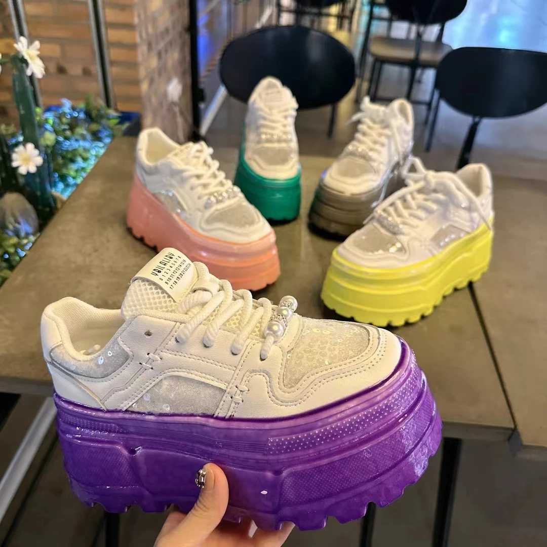 编码601-700真皮秋冬时尚百搭厚底休闲鞋