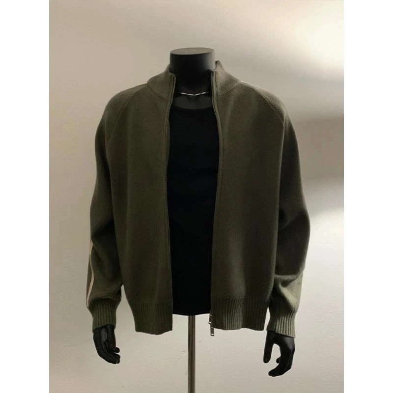 军绿色针织开衫外套男设计感秋冬款潮牌美式复古慵懒风立领毛线衣