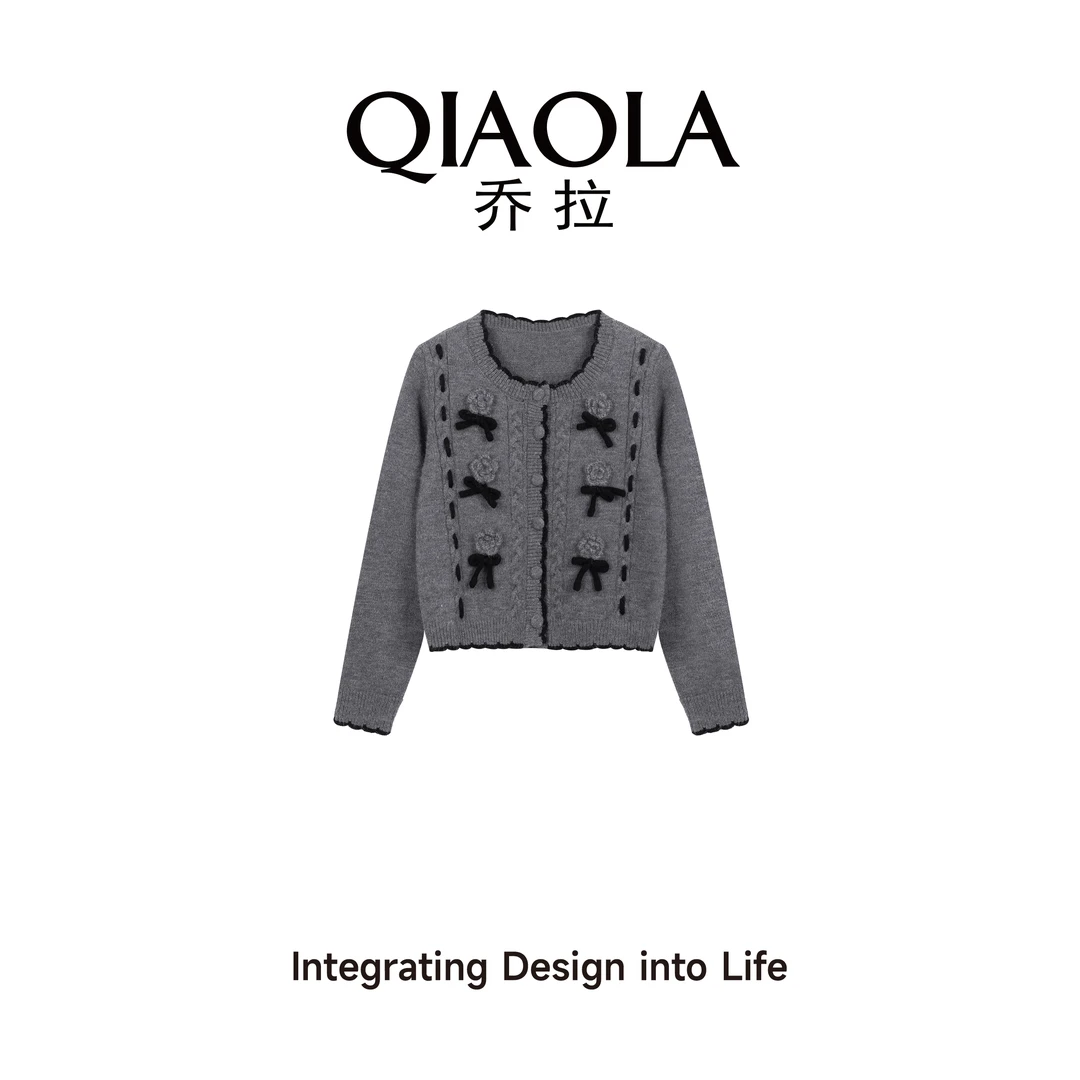 QIAOLA/乔拉【甜心学院】秋冬季北极绒蝴蝶结圆领百搭减龄毛衣预售