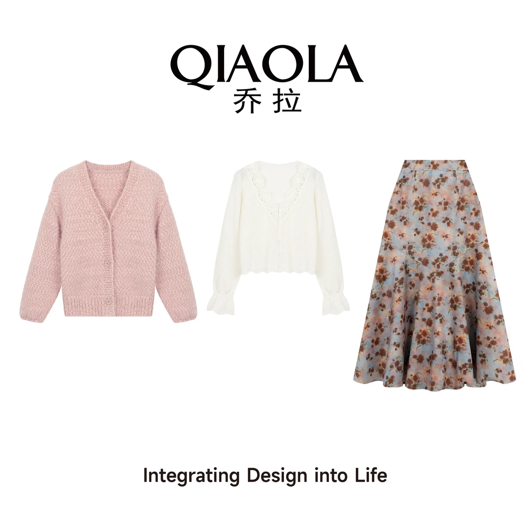 QIAOLA/乔拉【缤纷绮梦】秋冬季毛织V领蕾丝碎花慵懒时尚套装预售