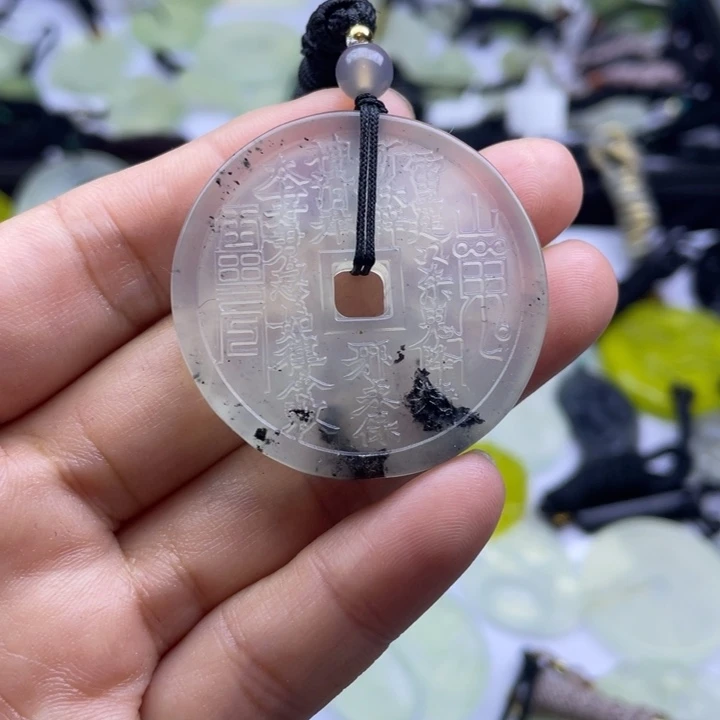 蛇纹石玉颈饰未镶嵌颈饰