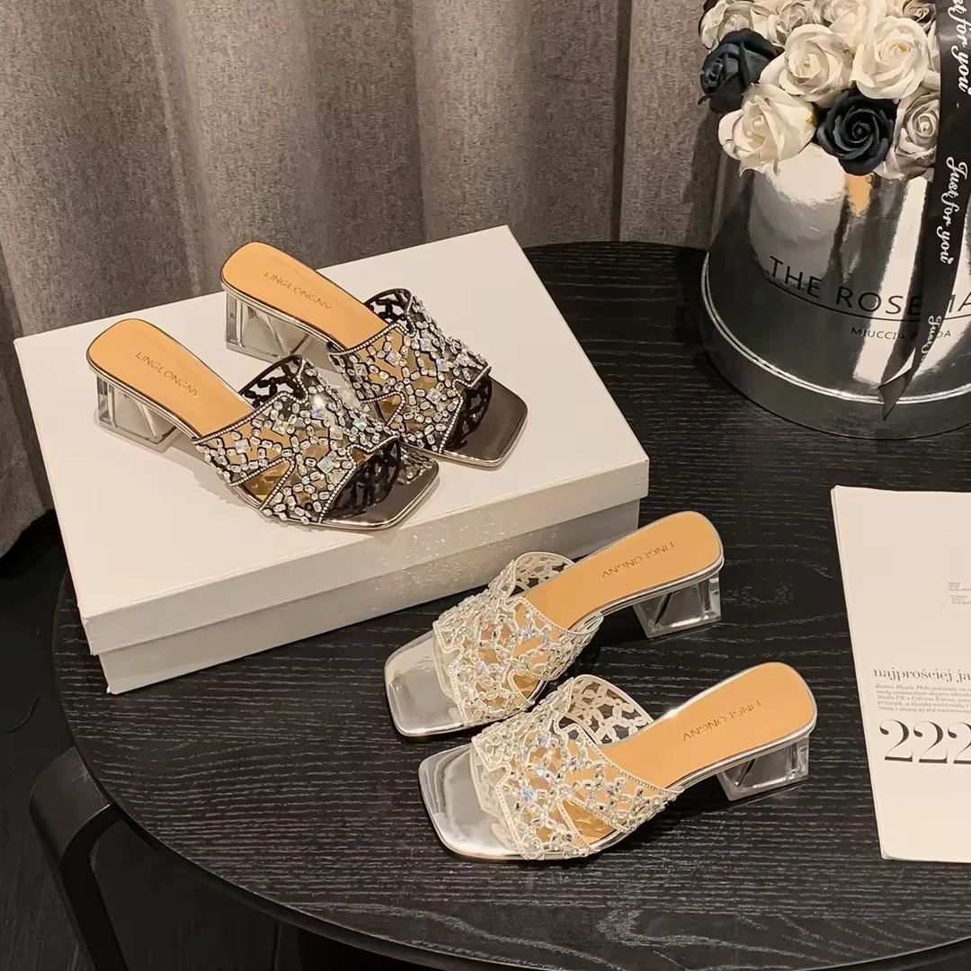 阿芙莎广系联名款923693时尚百搭休闲夏季女士高跟气质半拖凉鞋B