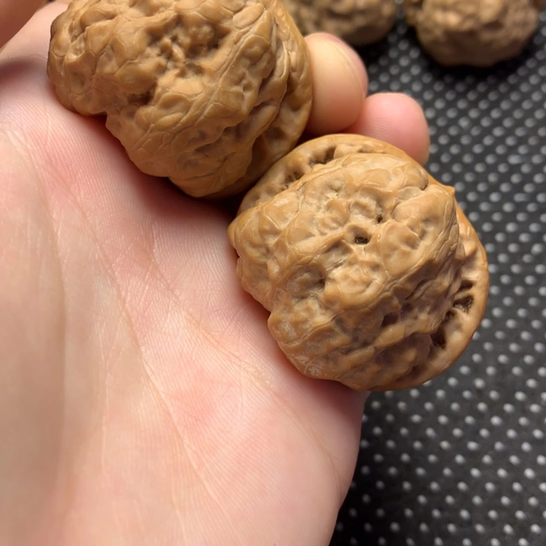 【闪购商品】桃核吊坠通****9