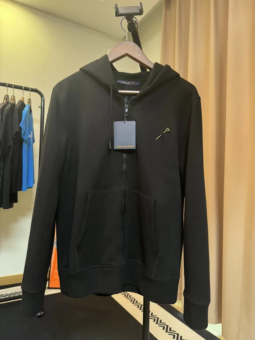 LOUIS VUITTON 路易威登LV别针拉链连帽卫衣/99新/M码