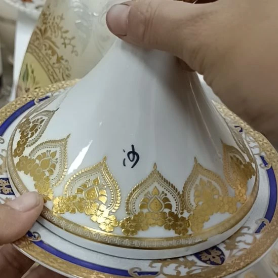 壶瑕摆。。。。。。。。。。。。。。。。