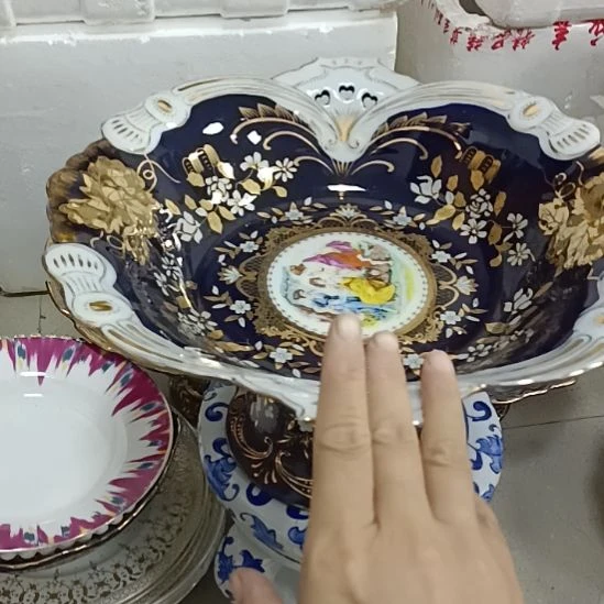 摆件瑕摆。。。。。。。。。。。。。。