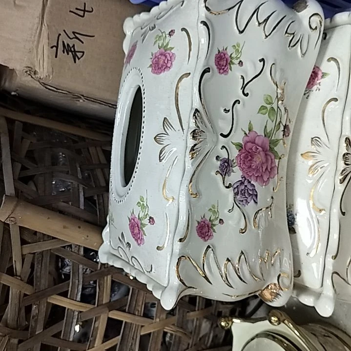 摆件瑕摆。。。。。。。。。。。。。。。。。