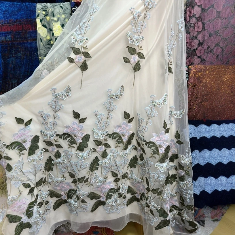 手工立体订花刺绣，大牌高端订制面料
