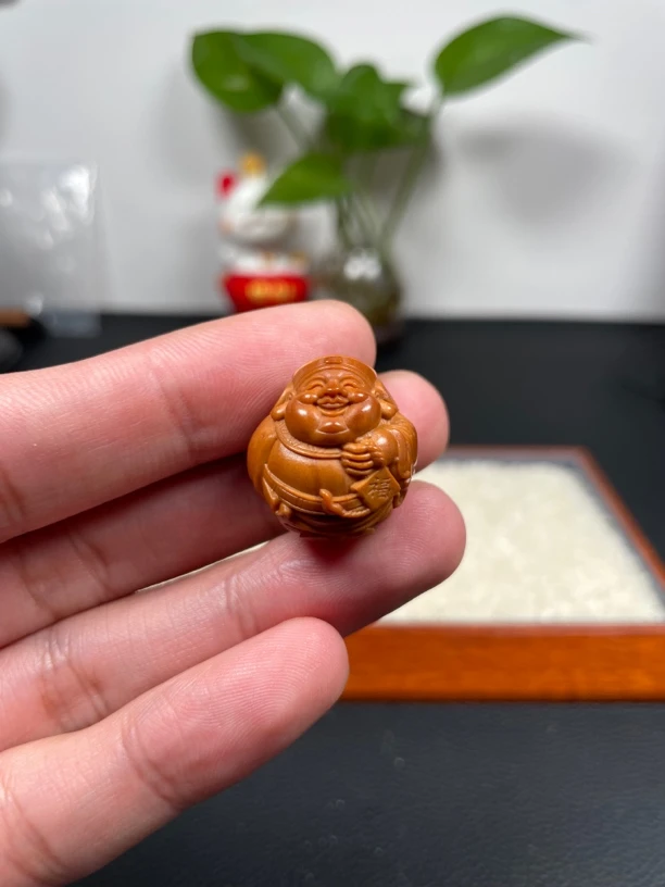 地主财神 圆雕版 橄榄核雕单颗吊坠2.1×2.4