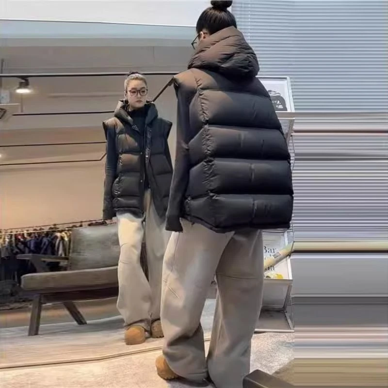 2024秋冬季新款女士松弛感棉服马甲宽松百搭连帽欧货加厚马夹