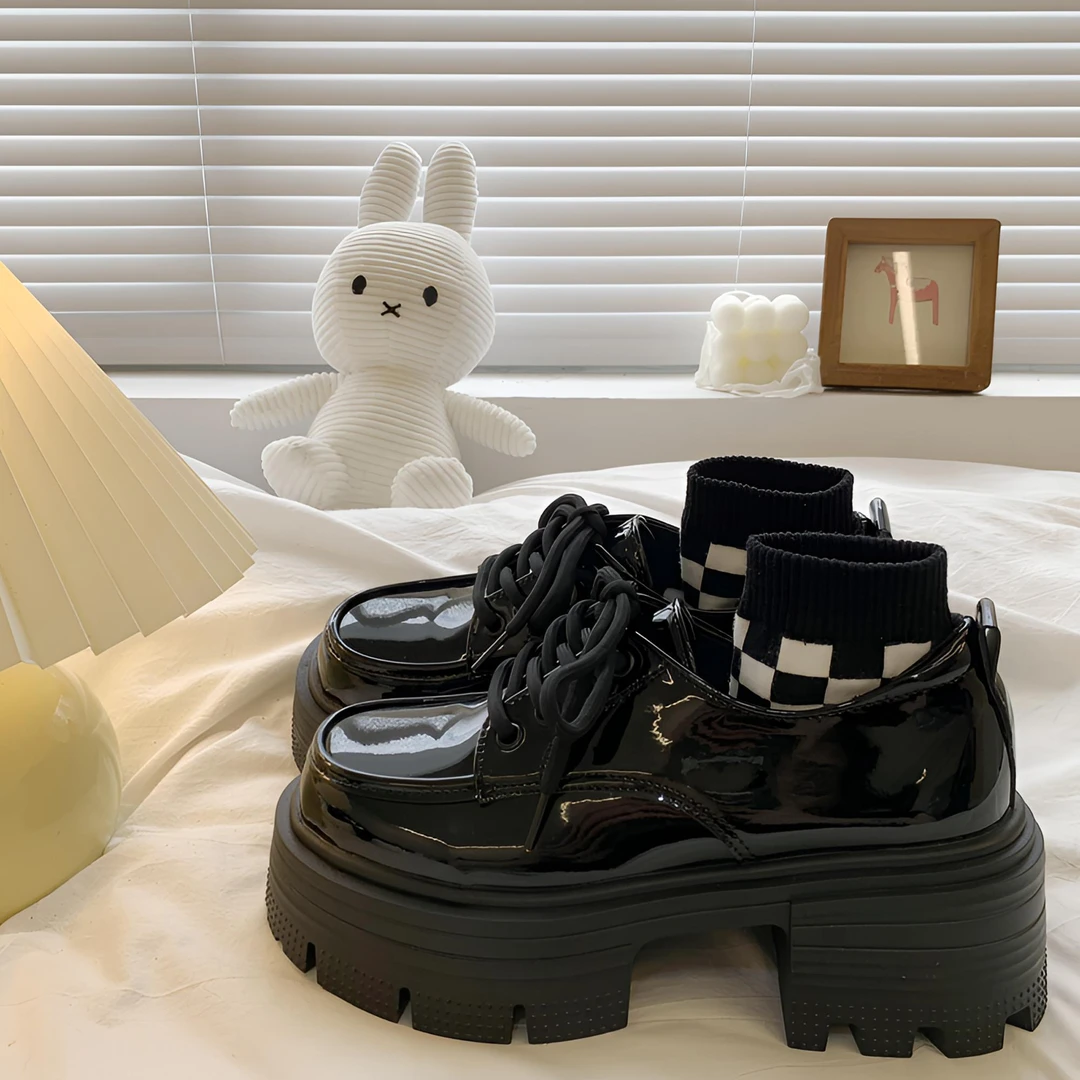 软底小皮鞋百搭黑色小众秋季新款乐福鞋厚底系带圆头百搭休闲单鞋