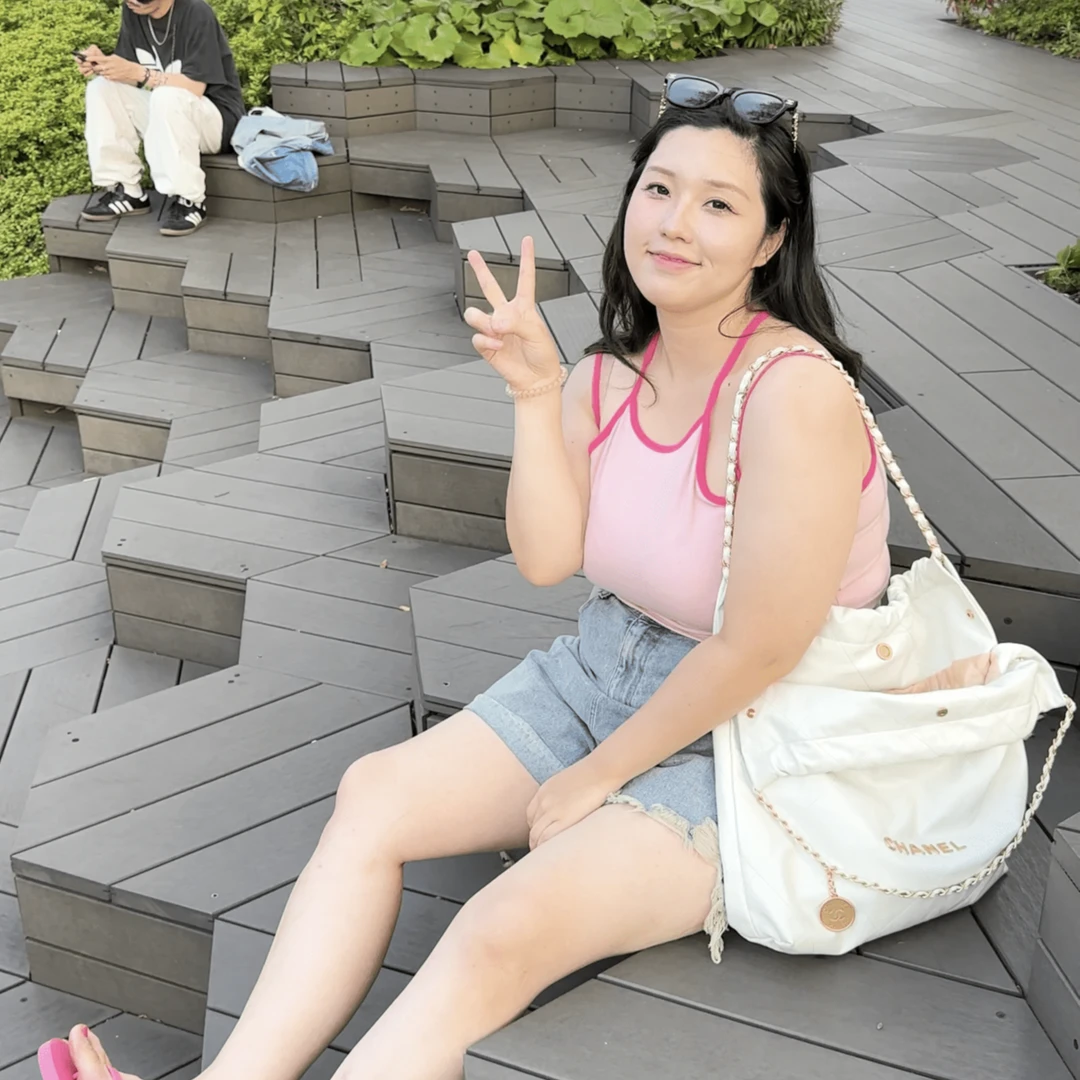 大码多巴胺微辣妹小众涤纶短款显瘦纯色百搭吊带背心夏季时尚ins