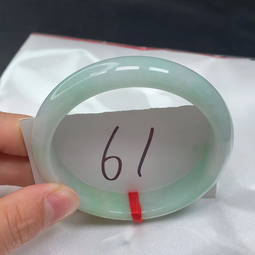 翡翠手镯未镶嵌2077子