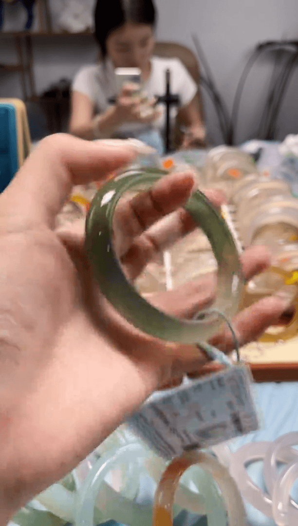 【闪购商品】玛瑙/玉髓手镯未镶嵌168