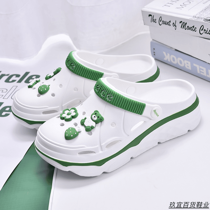洞洞鞋女增高防滑可爱包头拖鞋新款ins潮护士卡通夏季两穿半拖鞋