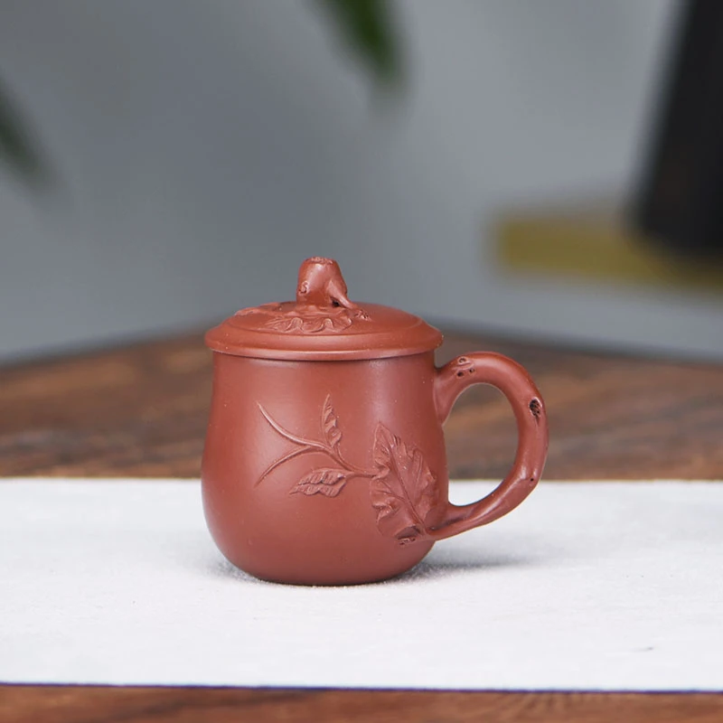 手握 桃盖杯 原矿紫砂 制作 紫砂盖杯