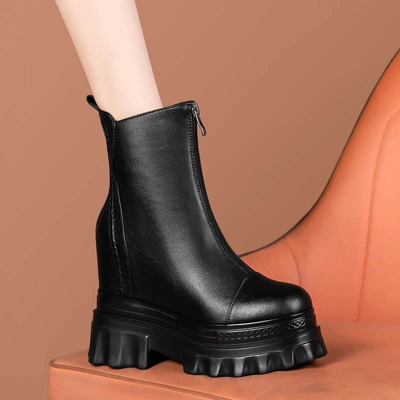 休闲厚底内增高时尚短靴通勤御姐风秋冬新款时装靴真皮舒适女靴