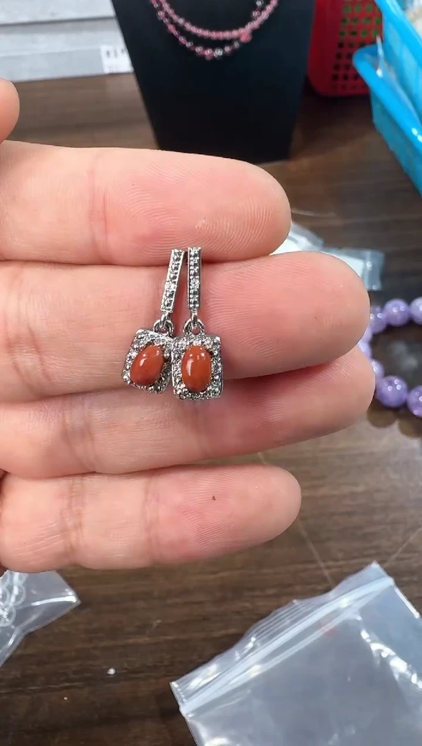 【闪购商品】南红玛瑙耳钉未镶嵌匝0526   多样性发一件