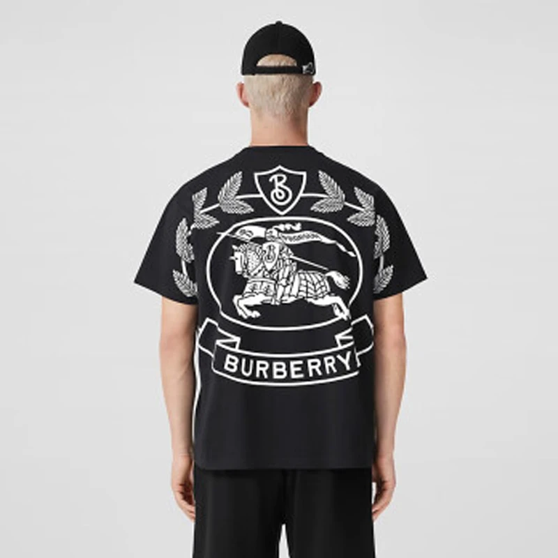 Burberry博柏利 FW22 背面图案印花宽松套头T恤 男款 黑色