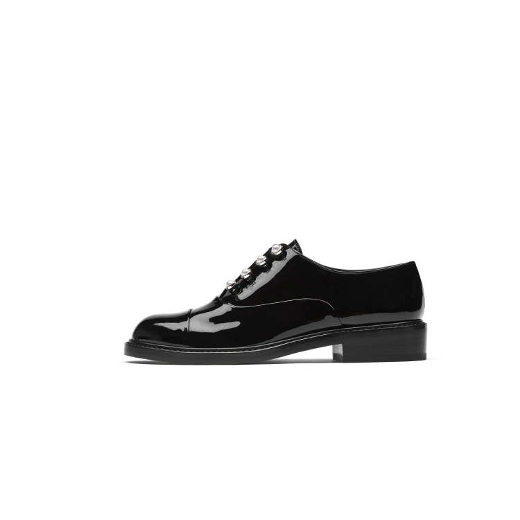 【沈阳赛特奥莱】Stuart Weitzman/SW MRSPATS 黑漆皮平底鞋