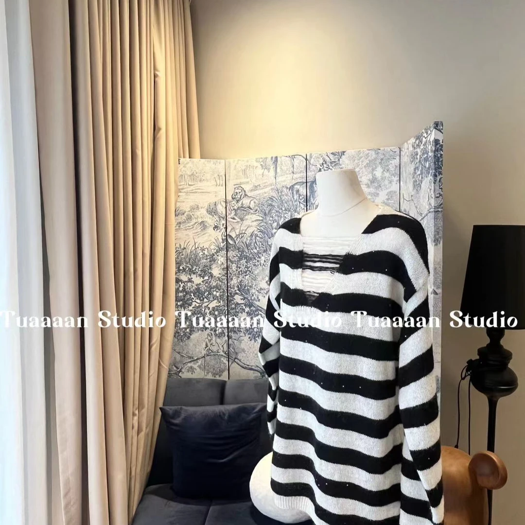 【清仓】TUAAAAN"轻亚条纹"条纹拼色圆领宽松磨毛长袖针织衫