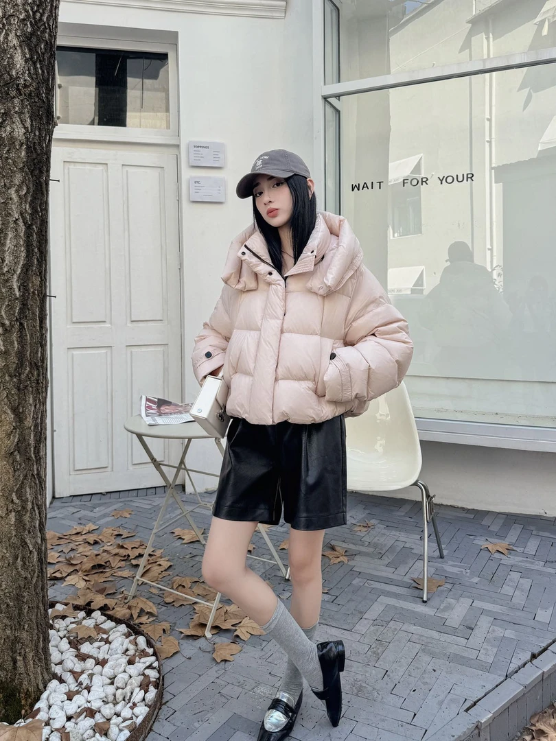 24年新款90白鸭绒云朵泡芙加厚短款羽绒服(帽子可拆)MF-9012