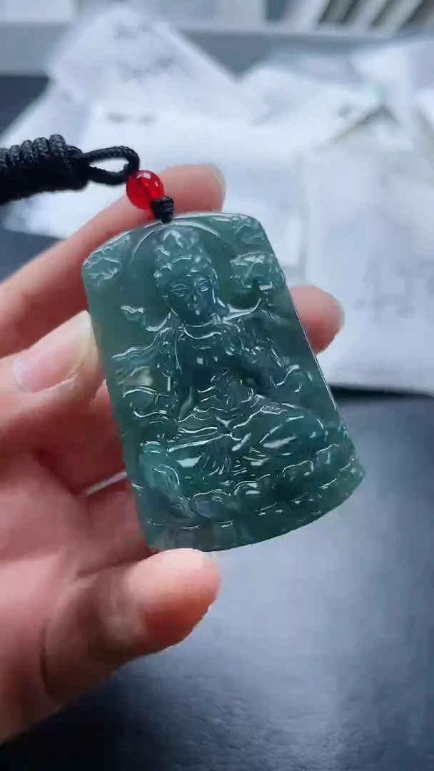 【闪购商品】翡翠颈饰未镶嵌