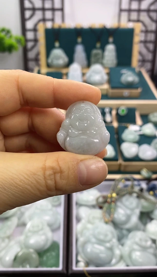 【闪购商品】翡翠颈饰未镶嵌佛公（多样性发货发其一）