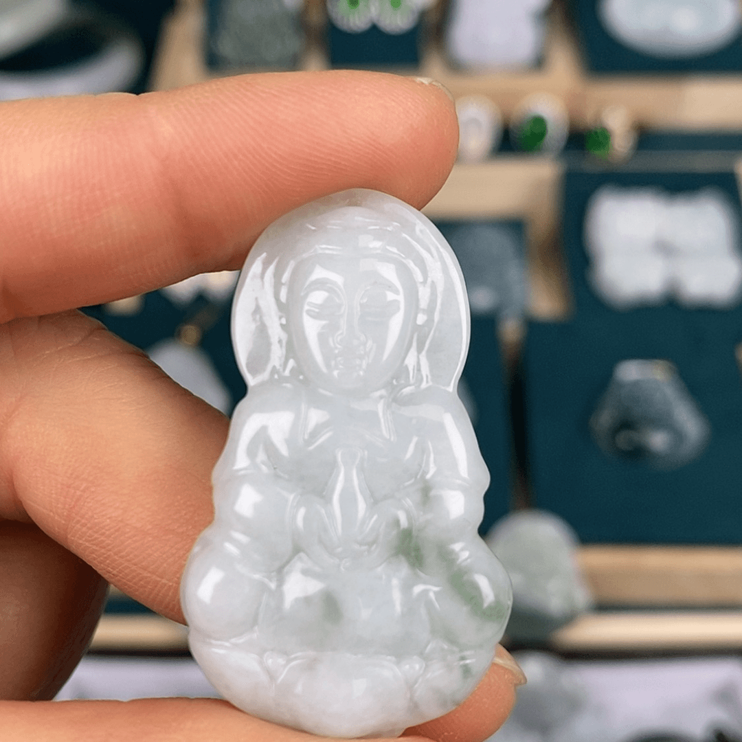 【闪购商品】翡翠颈饰未镶嵌观音