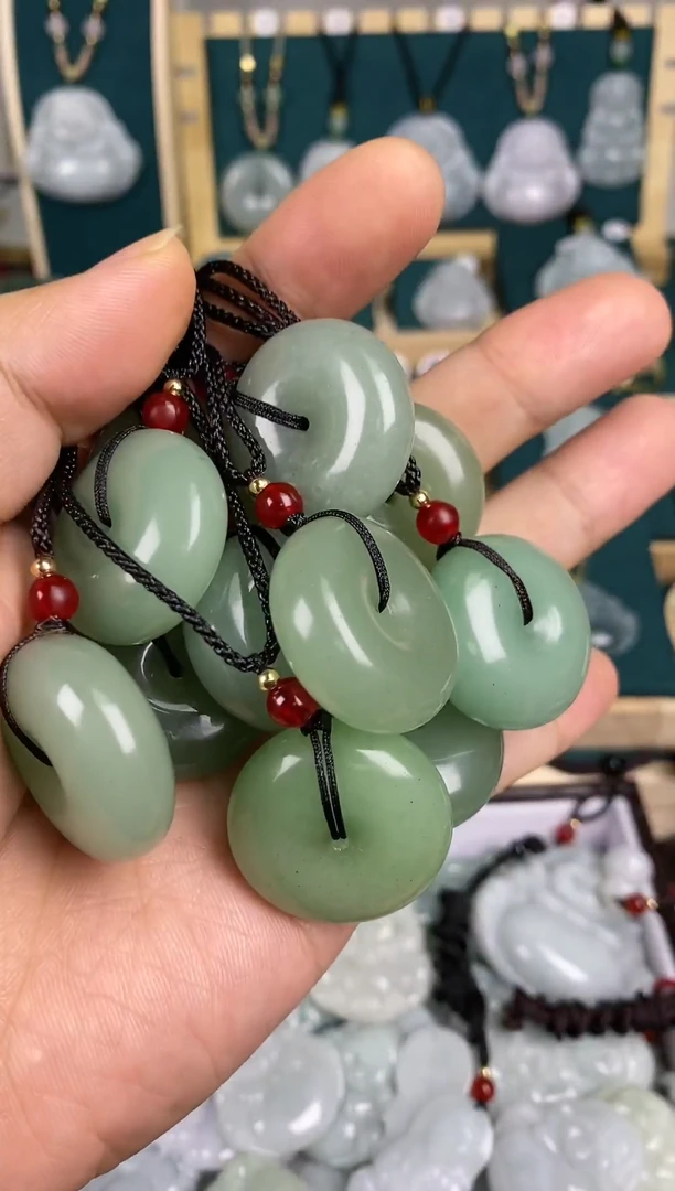 【闪购商品】东陵石颈饰未镶嵌平安扣（多样性发货选其一）