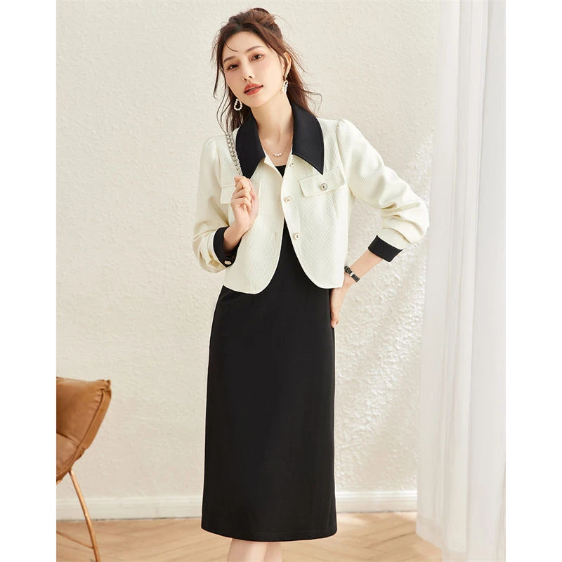 2025气质高级感套装女秋季新爆款时尚小个子上衣搭吊带裙两件套潮