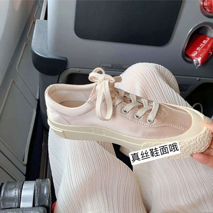 【茵茵家】少女风绸缎系带时尚圆头小厚平底气质休闲板鞋女夏季新款