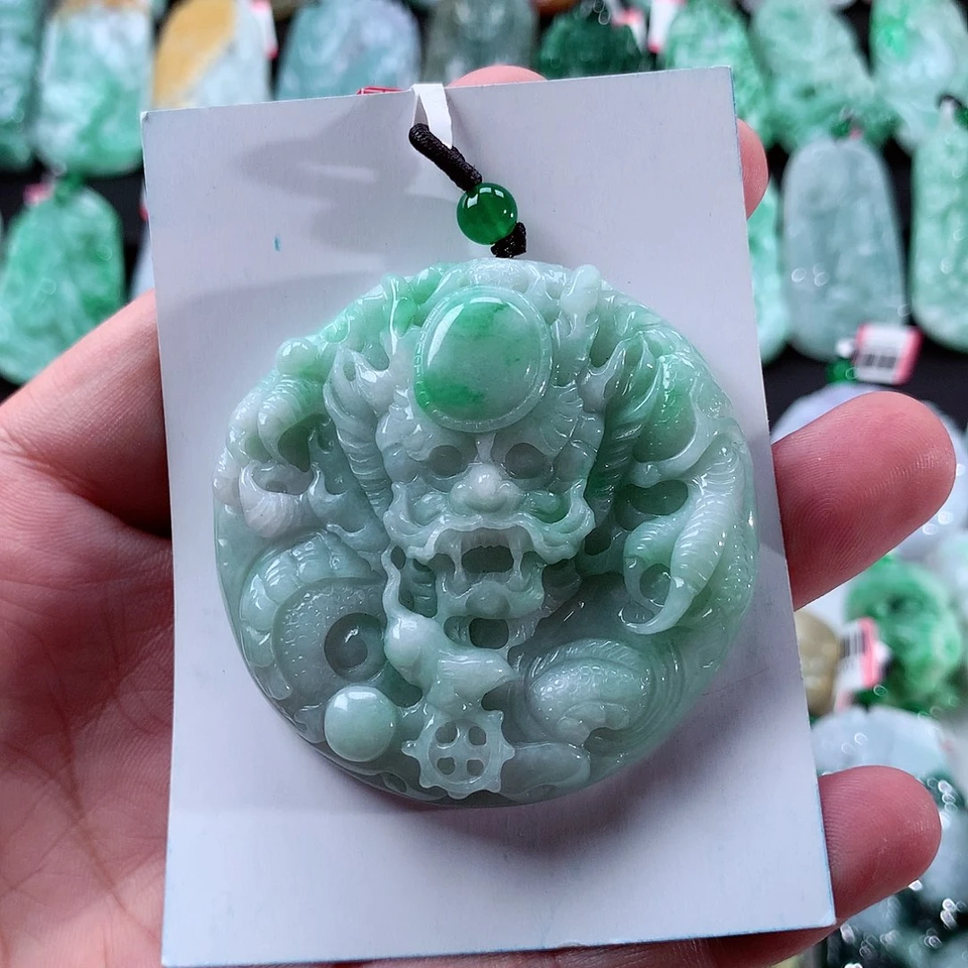 翡翠颈饰未镶嵌、