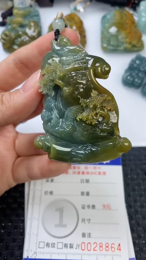 【闪购商品】翡翠颈饰未镶嵌