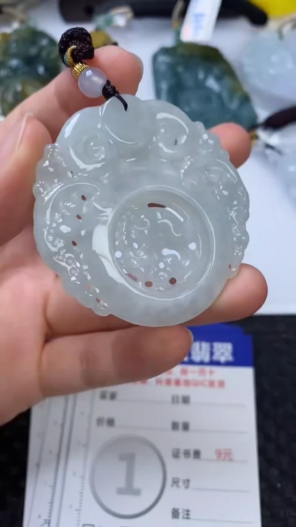 【闪购商品】翡翠颈饰未镶嵌111111111