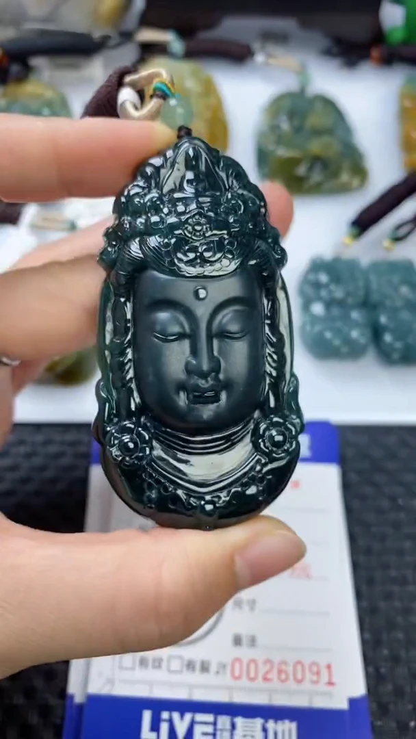 【闪购商品】翡翠颈饰未镶嵌