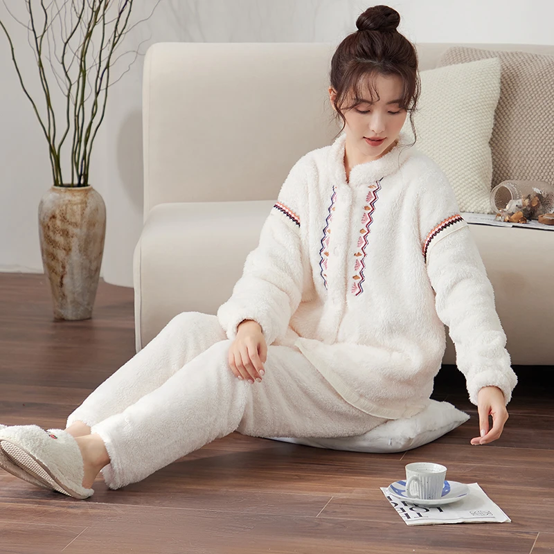 国风系列双面云朵绒重工刺绣流苏花边时尚保暖家居服睡衣